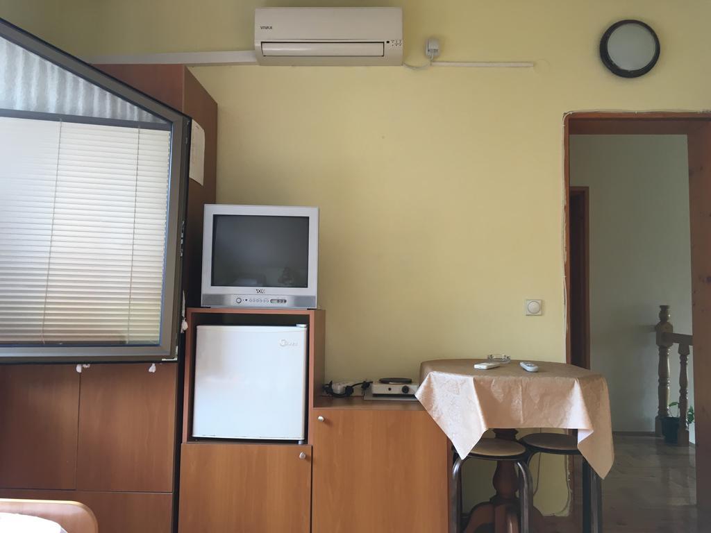 Pansion Velickovic Apartment Niska Banja Exterior photo
